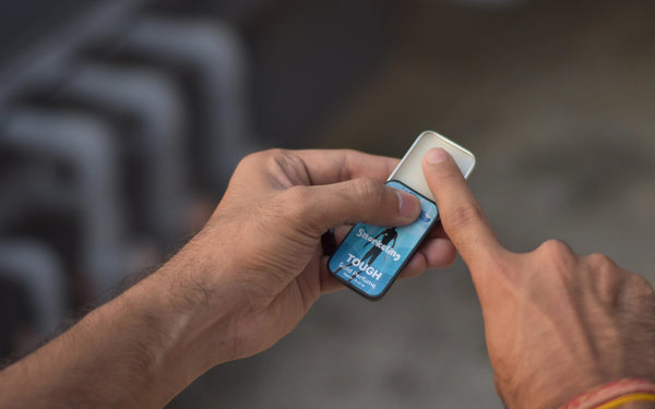 Rub the solid perfume